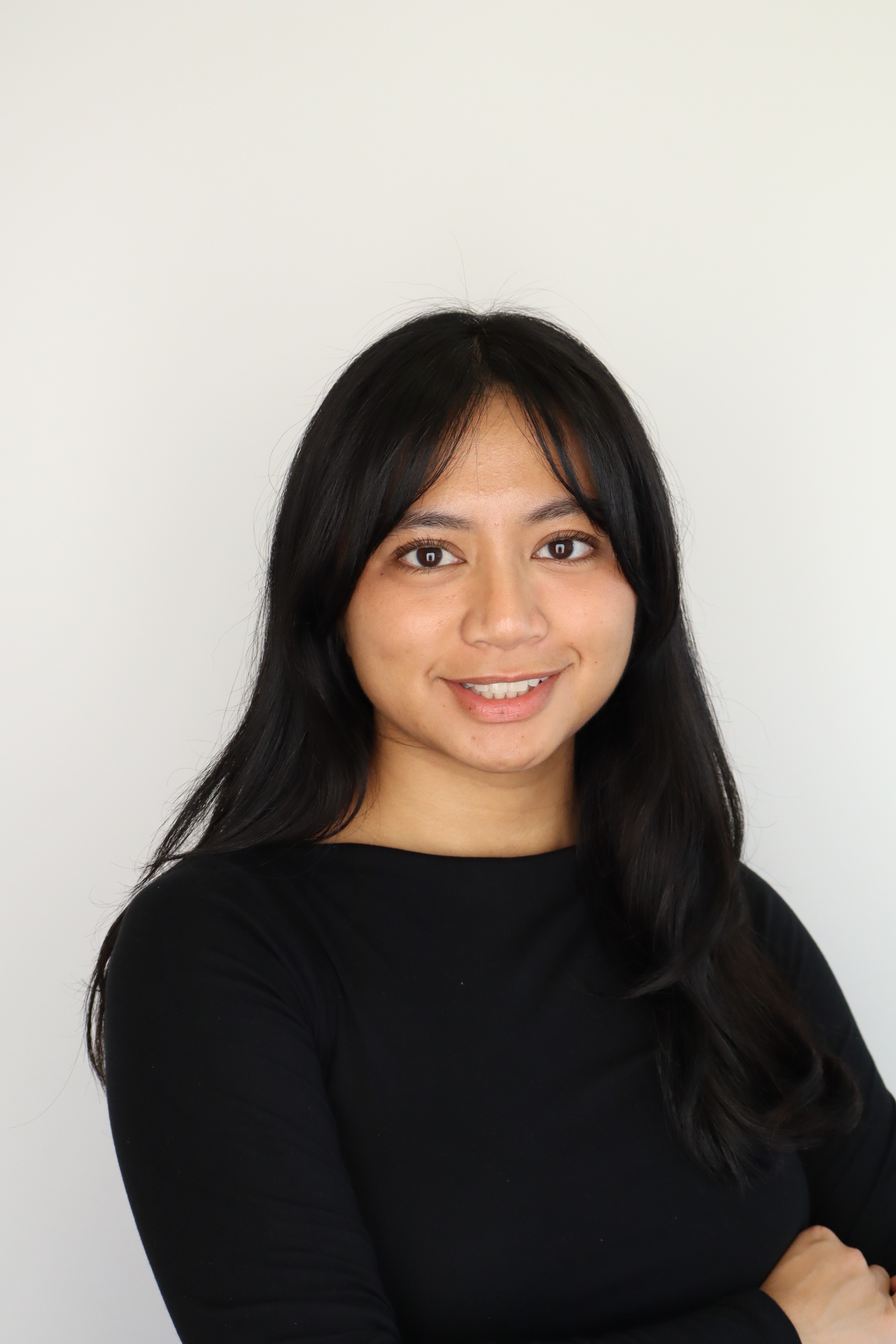 athena aragon first year trainee on T32