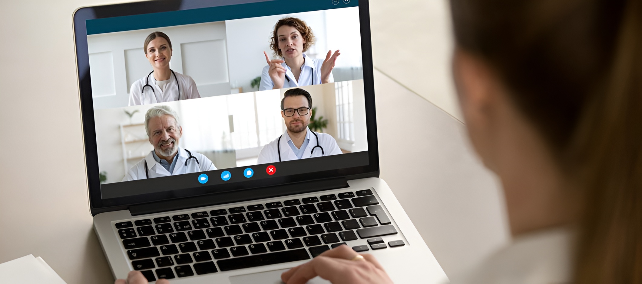 Connecting the Strengths of University and Community Medicine