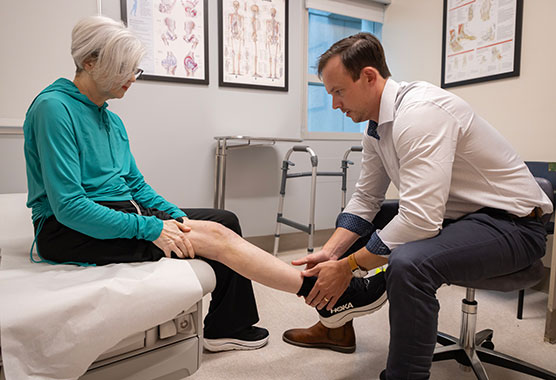 Knee replacement patient with health care provider