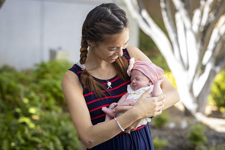 mom and child