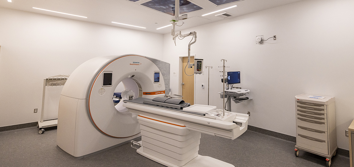Photon-counting CT scanner