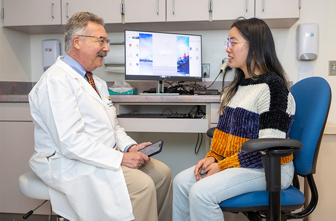 Obstetrics and gynecology physician Leiserowitz and patient.