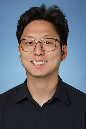 Portrait of Hansl Mo, D.O.