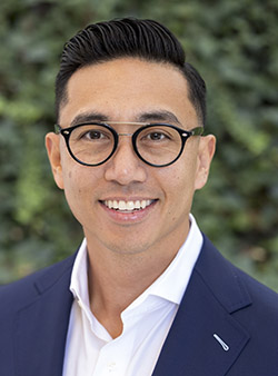 Jason Navarro, RN